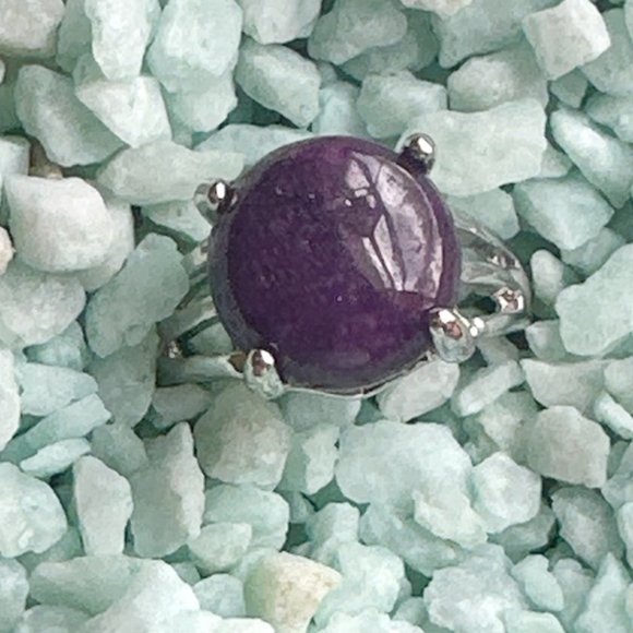 Alquimia Jewelry - Purple jade Victorian silver gem ring/awakening silver crystals